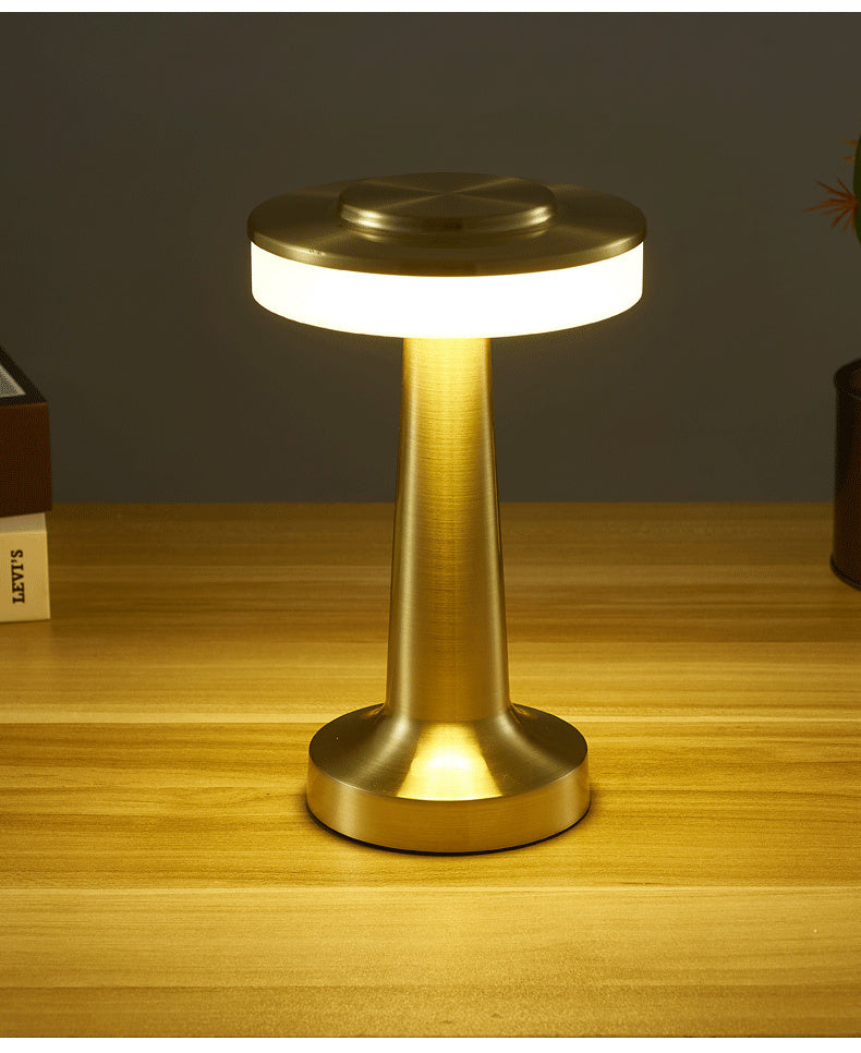 Bedroom-Decor-with-Lamps KDGLOBE